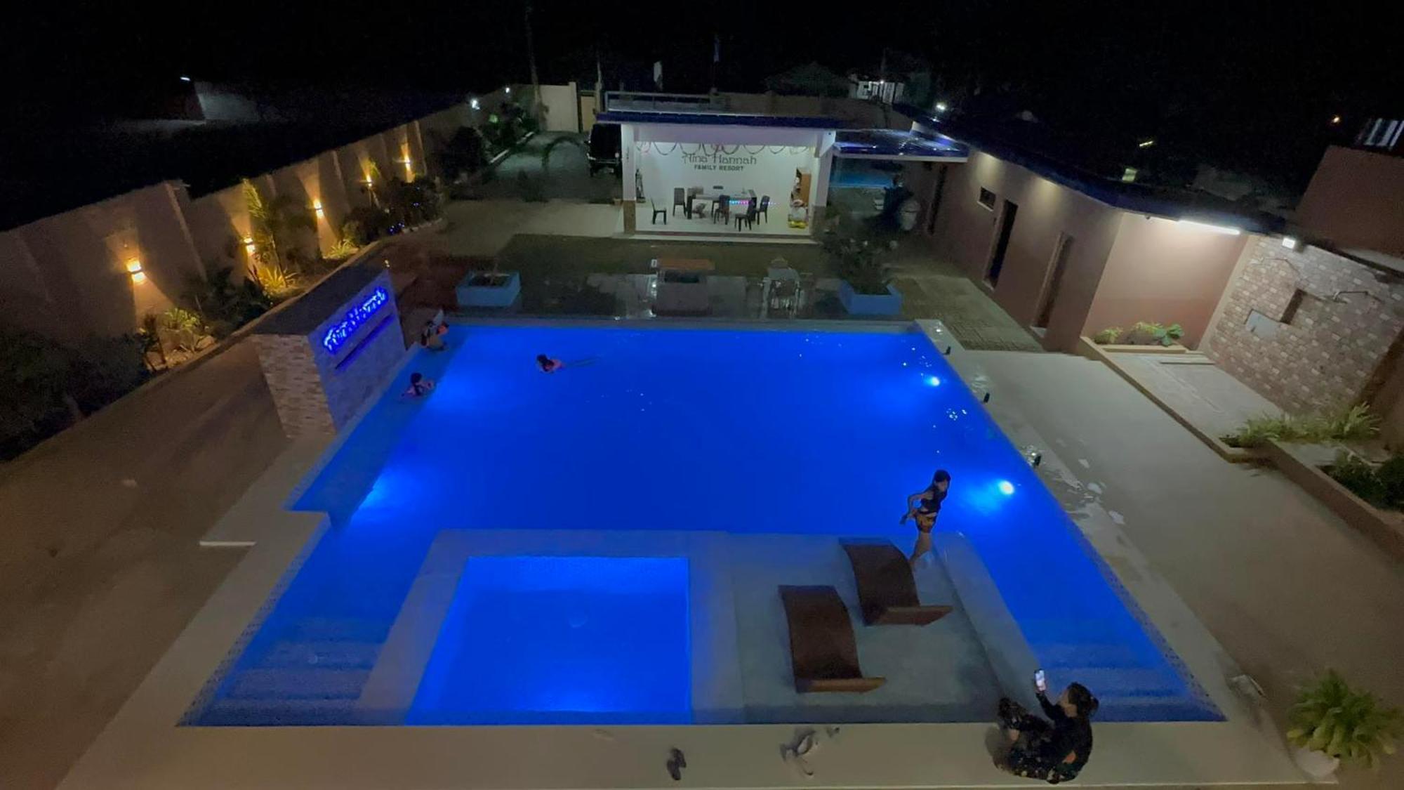 Aina Hannah Family Resort'S Greek Unit Calatagan Luaran gambar